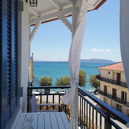 Blue Window Apartment Finikounta Exterior foto